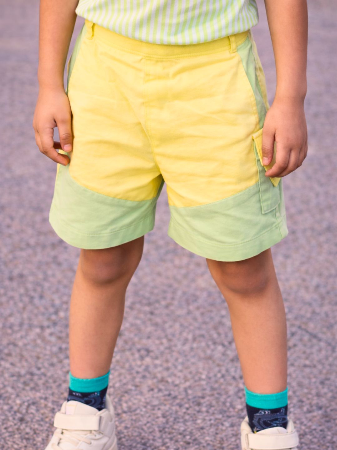Cotton Chase Short - Yellow