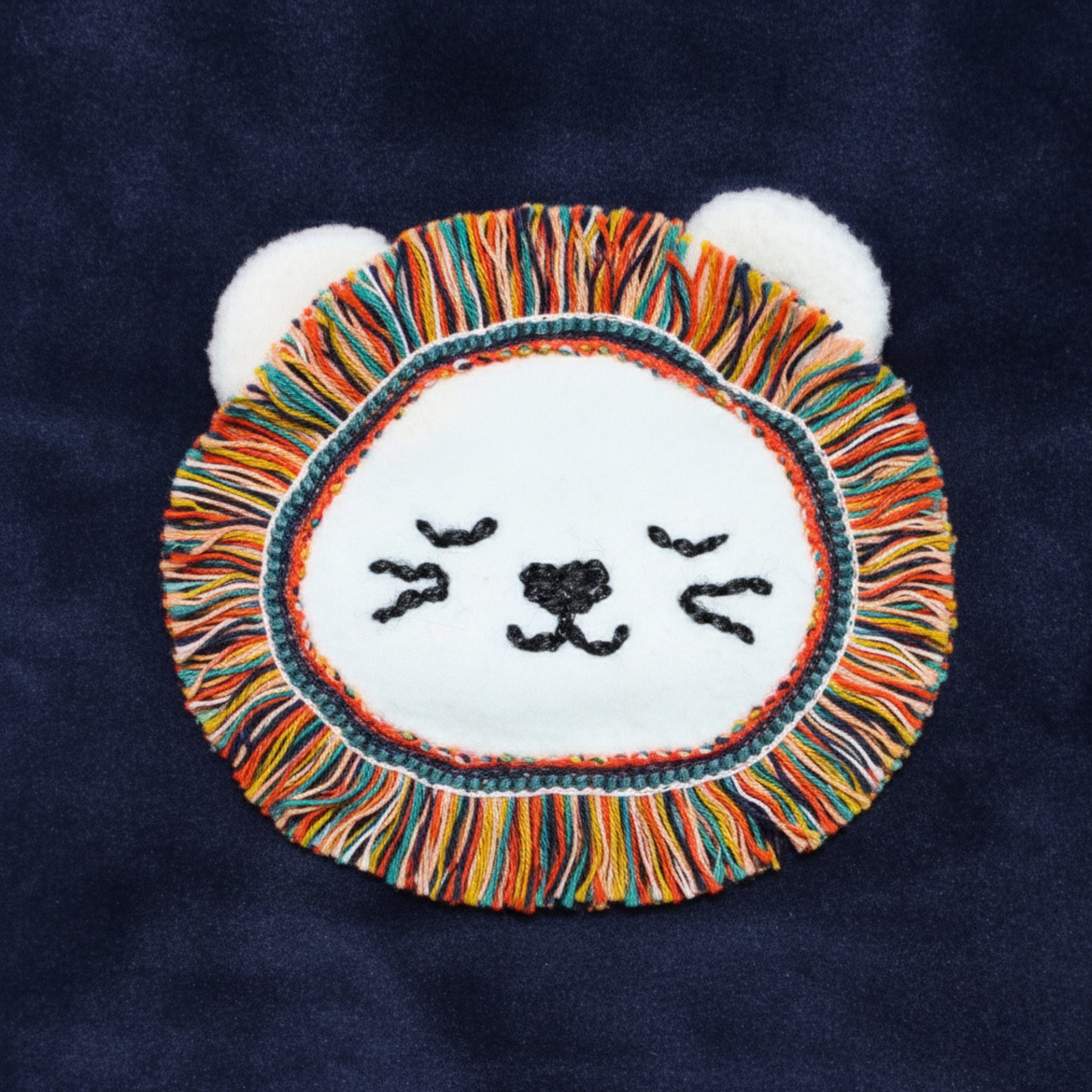 Lion Turtleneck - Navy